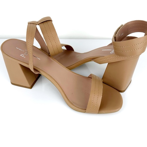 Linea Paolo Women's Emmie Ankle Strap Heeled Sandals Tan Size 9.5 - Picture 5 of 13